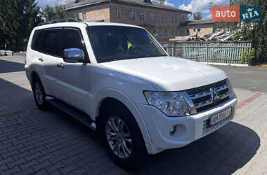 Позашляховик / Кросовер Mitsubishi Pajero Wagon 2012 в Малині
