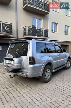 Внедорожник / Кроссовер Mitsubishi Pajero Wagon 2008 в 