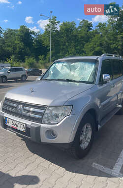 Внедорожник / Кроссовер Mitsubishi Pajero Wagon 2008 в Киеве