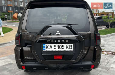 Внедорожник / Кроссовер Mitsubishi Pajero Wagon 2019 в 