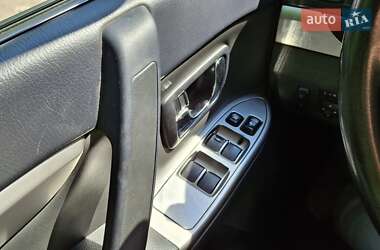 Позашляховик / Кросовер Mitsubishi Pajero Wagon 2013 в 