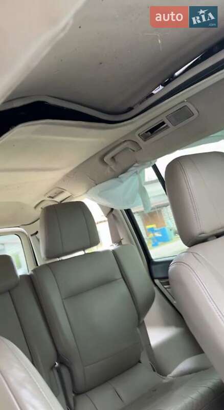 Внедорожник / Кроссовер Mitsubishi Pajero Wagon 2009 в Киеве
