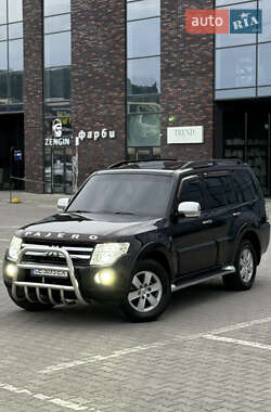 Внедорожник / Кроссовер Mitsubishi Pajero Wagon 2007 в Черновцах