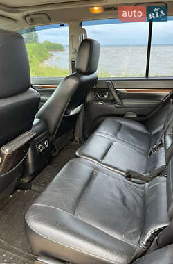 Позашляховик / Кросовер Mitsubishi Pajero Wagon 2008 в 
