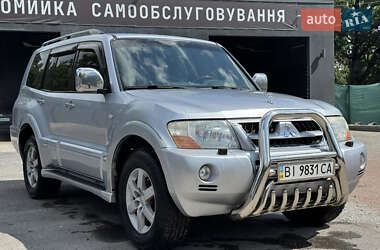 Позашляховик / Кросовер Mitsubishi Pajero Wagon 2005 в 