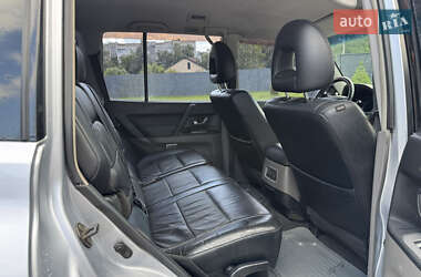 Позашляховик / Кросовер Mitsubishi Pajero Wagon 2005 в 