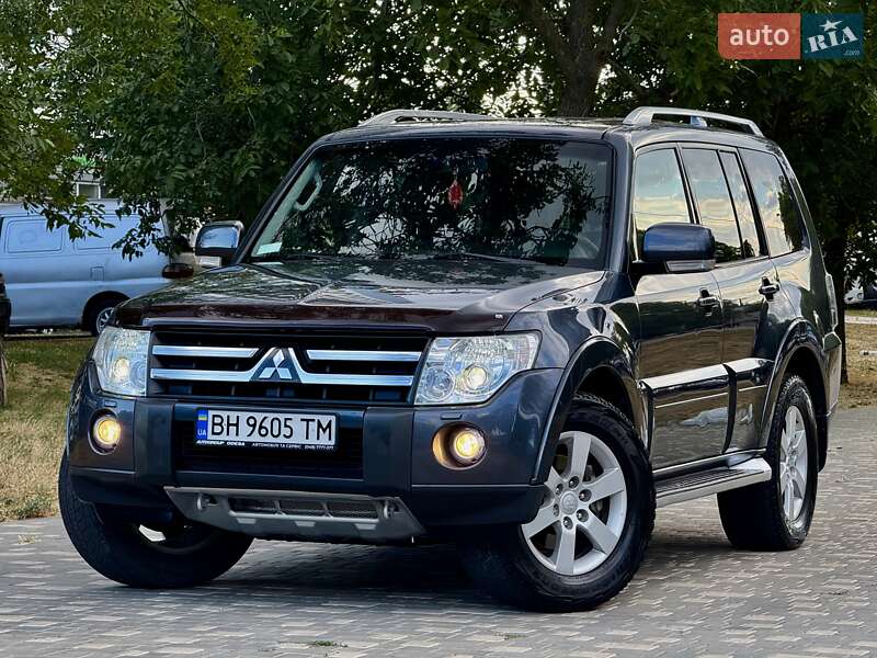 Позашляховик / Кросовер Mitsubishi Pajero Wagon 2008 в Одесі