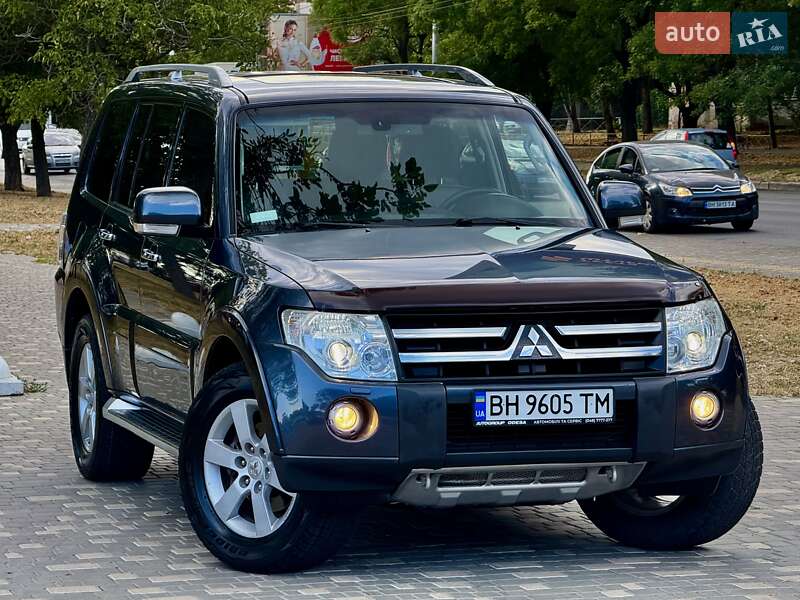 Позашляховик / Кросовер Mitsubishi Pajero Wagon 2008 в Одесі