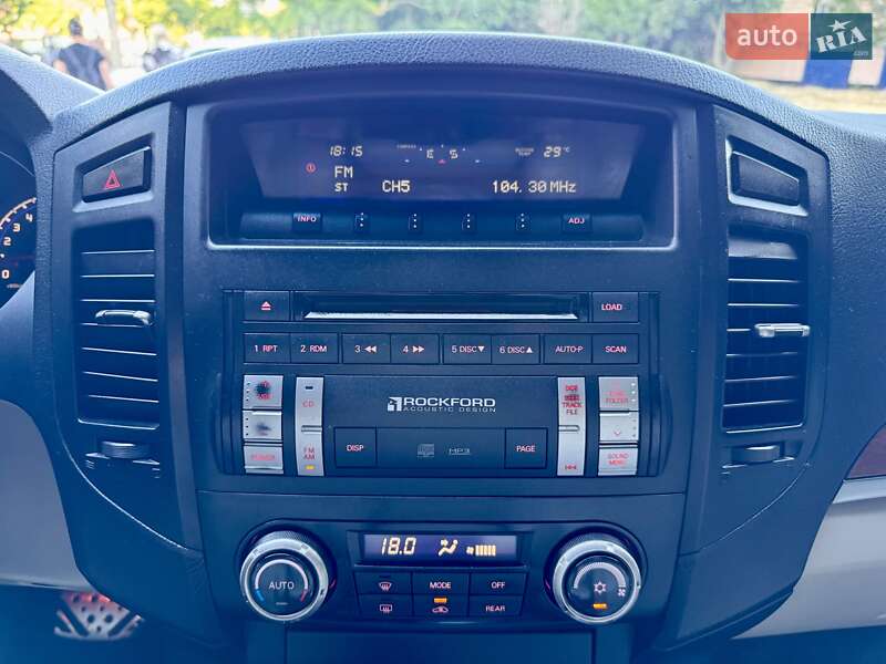 Внедорожник / Кроссовер Mitsubishi Pajero Wagon 2007 в Одессе