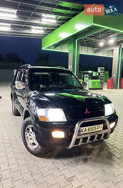 Внедорожник / Кроссовер Mitsubishi Pajero Wagon 2002 в Буче