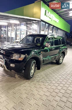Внедорожник / Кроссовер Mitsubishi Pajero Wagon 2002 в 