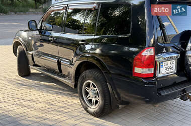 Внедорожник / Кроссовер Mitsubishi Pajero Wagon 2006 в 