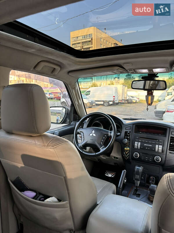 Внедорожник / Кроссовер Mitsubishi Pajero Wagon 2007 в Харькове