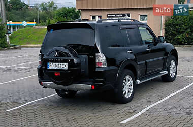 Внедорожник / Кроссовер Mitsubishi Pajero Wagon 2014 в Черновцах