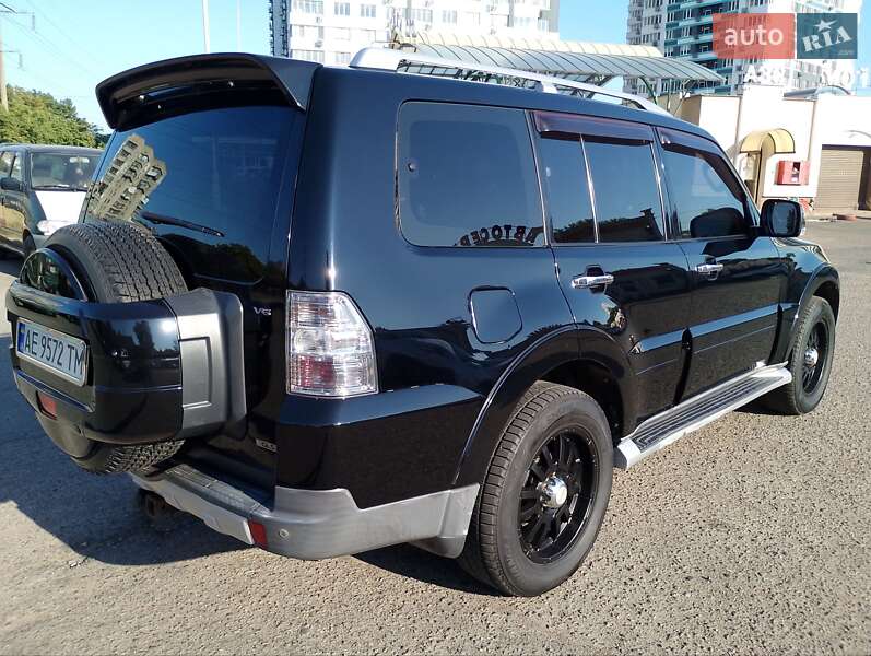 Внедорожник / Кроссовер Mitsubishi Pajero Wagon 2008 в Одессе