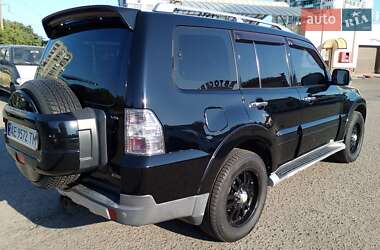 Внедорожник / Кроссовер Mitsubishi Pajero Wagon 2008 в 