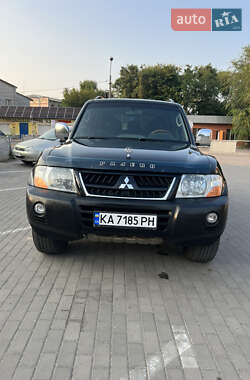 Внедорожник / Кроссовер Mitsubishi Pajero Wagon 2006 в 