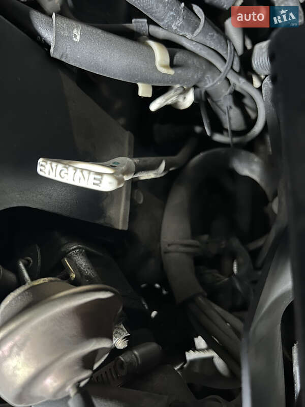 Внедорожник / Кроссовер Mitsubishi Pajero Wagon 2006 в Киеве фото 23 Внедорожник / Кроссовер Mitsubishi Pajero Wagon 2006 в Киеве