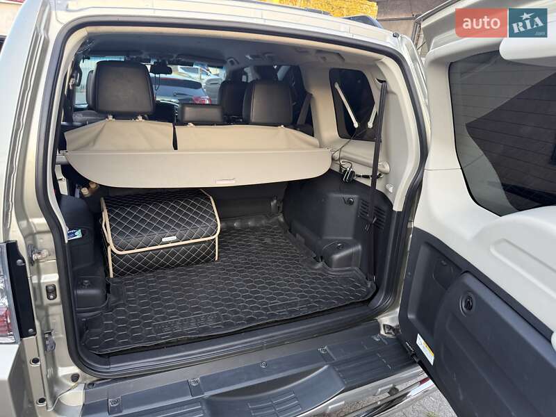 Внедорожник / Кроссовер Mitsubishi Pajero Wagon 2017 в Днепре