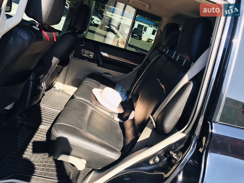 Внедорожник / Кроссовер Mitsubishi Pajero Wagon 2007 в Одессе фото 17 Внедорожник / Кроссовер Mitsubishi Pajero Wagon 2007 в Одессе