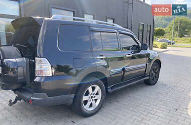 Внедорожник / Кроссовер Mitsubishi Pajero Wagon 2007 в 