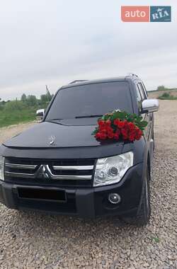 Внедорожник / Кроссовер Mitsubishi Pajero Wagon 2007 в Надворной