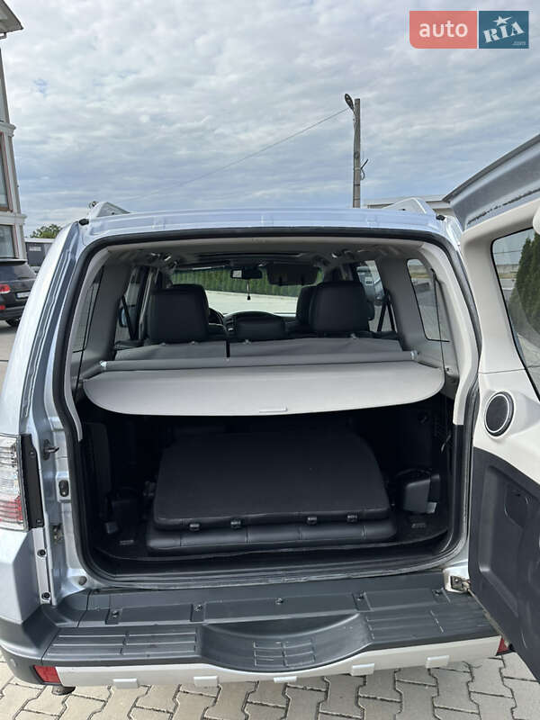 Внедорожник / Кроссовер Mitsubishi Pajero Wagon 2008 в Черновцах