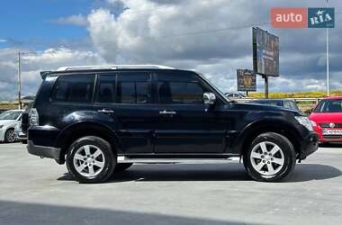 Внедорожник / Кроссовер Mitsubishi Pajero Wagon 2007 в 