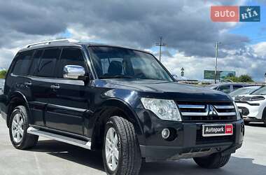 Внедорожник / Кроссовер Mitsubishi Pajero Wagon 2007 в 