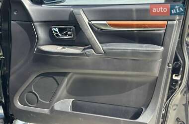 Внедорожник / Кроссовер Mitsubishi Pajero Wagon 2007 в 