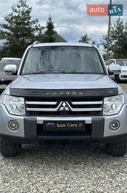 Внедорожник / Кроссовер Mitsubishi Pajero Wagon 2008 в 