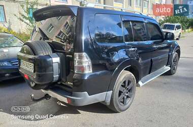 Внедорожник / Кроссовер Mitsubishi Pajero Wagon 2008 в 