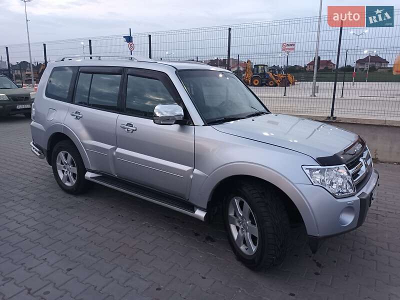 Mitsubishi Pajero Wagon 2007