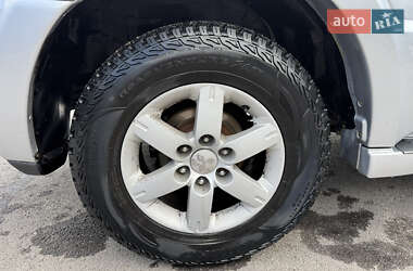 Внедорожник / Кроссовер Mitsubishi Pajero Wagon 2005 в 