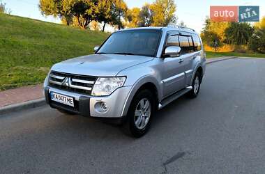 Внедорожник / Кроссовер Mitsubishi Pajero Wagon 2008 в Киеве
