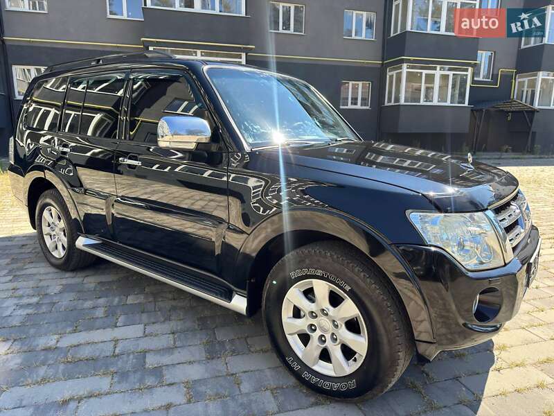 Внедорожник / Кроссовер Mitsubishi Pajero Wagon 2012 в Ахтырке