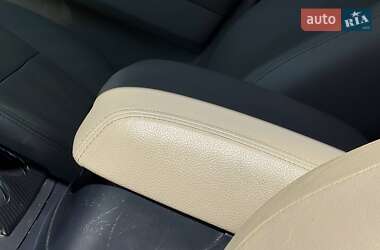 Внедорожник / Кроссовер Mitsubishi Pajero Wagon 2012 в 