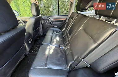 Внедорожник / Кроссовер Mitsubishi Pajero Wagon 2007 в 