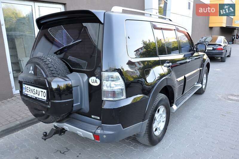 Внедорожник / Кроссовер Mitsubishi Pajero Wagon 2007 в Львове