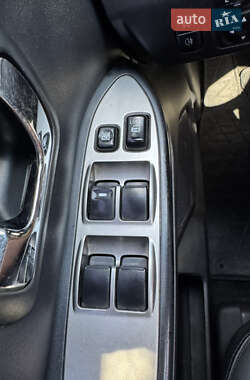 Позашляховик / Кросовер Mitsubishi Pajero Wagon 2008 в 