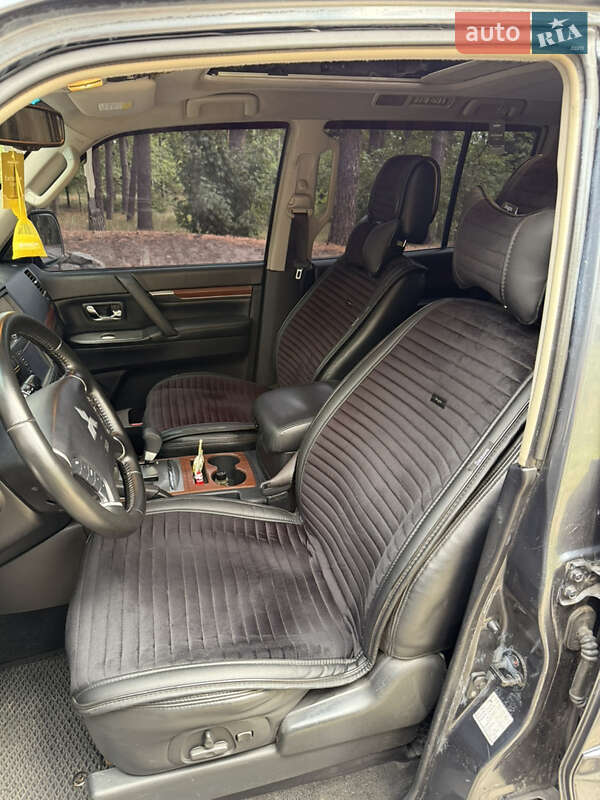 Внедорожник / Кроссовер Mitsubishi Pajero Wagon 2008 в Черкассах