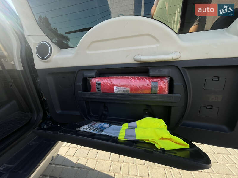 Позашляховик / Кросовер Mitsubishi Pajero Wagon 2014 в Бердичеві фото 30 Позашляховик / Кросовер Mitsubishi Pajero Wagon 2014 в Бердичеві