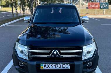 Внедорожник / Кроссовер Mitsubishi Pajero Wagon 2008 в 