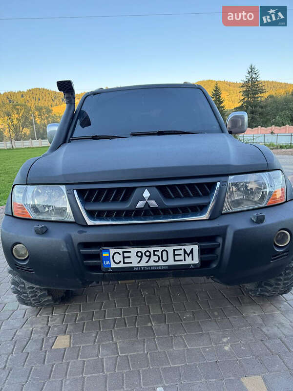 Mitsubishi Pajero Wagon 2004