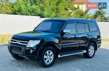 Внедорожник / Кроссовер Mitsubishi Pajero Wagon 2008 в 
