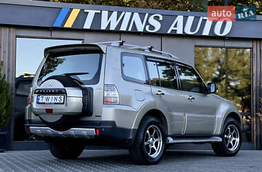 Внедорожник / Кроссовер Mitsubishi Pajero Wagon 2008 в 