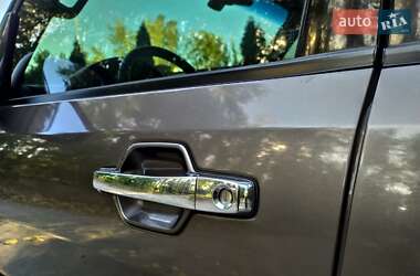 Внедорожник / Кроссовер Mitsubishi Pajero Wagon 2012 в 
