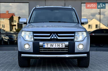 Внедорожник / Кроссовер Mitsubishi Pajero Wagon 2008 в 