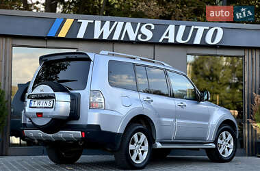 Внедорожник / Кроссовер Mitsubishi Pajero Wagon 2008 в 