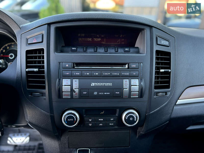 Позашляховик / Кросовер Mitsubishi Pajero Wagon 2008 в Одесі фото 30 Позашляховик / Кросовер Mitsubishi Pajero Wagon 2008 в Одесі